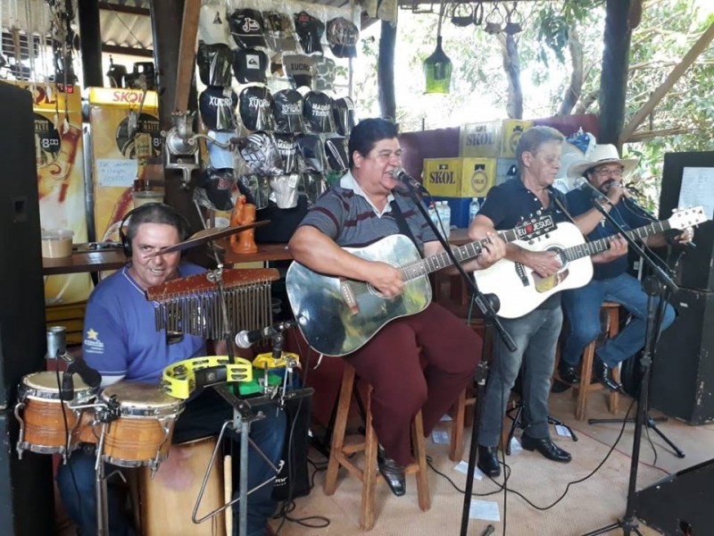 OBRIGADO A TODOS QUE COMPARECERAM ONTEM NO PESQUE PAGUE BICHO DA MATA CASA SUPER LOTADA OBRIGADO AMIGOS ATÉ A PRÓXIMA ABRAÇO