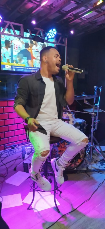 Show Lucas M&M